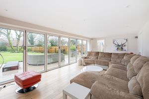 Photo 10- click for photo gallery